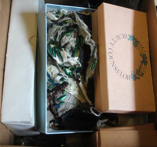 Collection of costume jewellery, including jadeite beads, Venetian beads, etc.